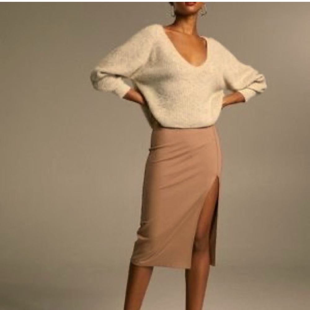 Aritzia Babaton Date Slit Skirt - Picture 2 of 5